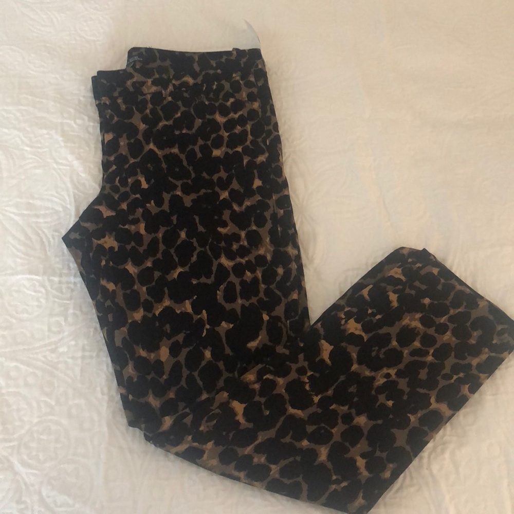 NWT GAP Leopard print slim crop pant!
